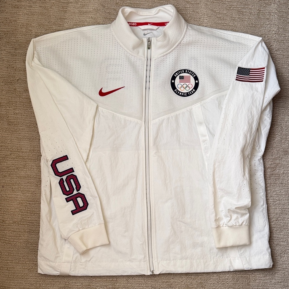 Nike Team USA Windrunner Medal Stand Jacket Tokyo Olympic CK4552-100 Mens Sz XL